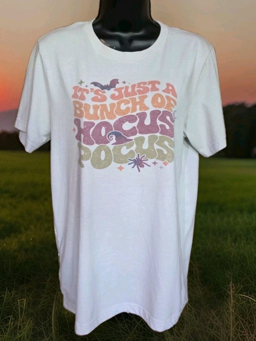 It's Just a Bunch of Hocus Pocus Womens M Halloween Shirt Groovy Spooky Season